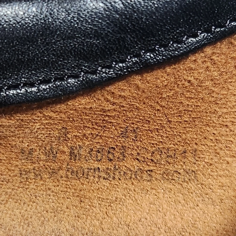 3/$25 Born brown leather slip on loafers size 8 / 41